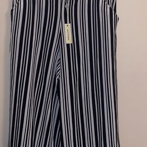 Max Studio Wide Leg Pants New With Tags. Women’s Large Lightweight Black&White